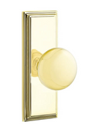 Emtek Providence Knob With 7” Wilshire SidePlate